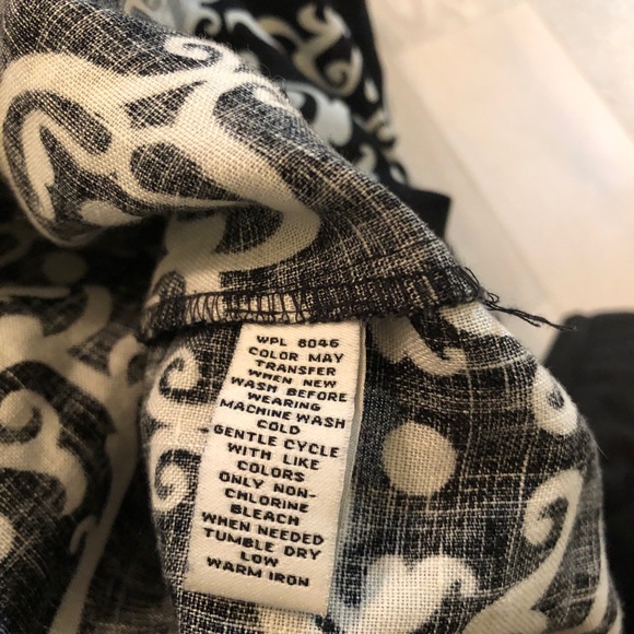 Style & Co size L geometric top. Black and white. - Picture 3 of 3